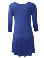 Load image into Gallery viewer, 3/4 Sleeve Swing Tunic Top
