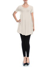 Load image into Gallery viewer, Short Sleeve Swing Tunic Top
